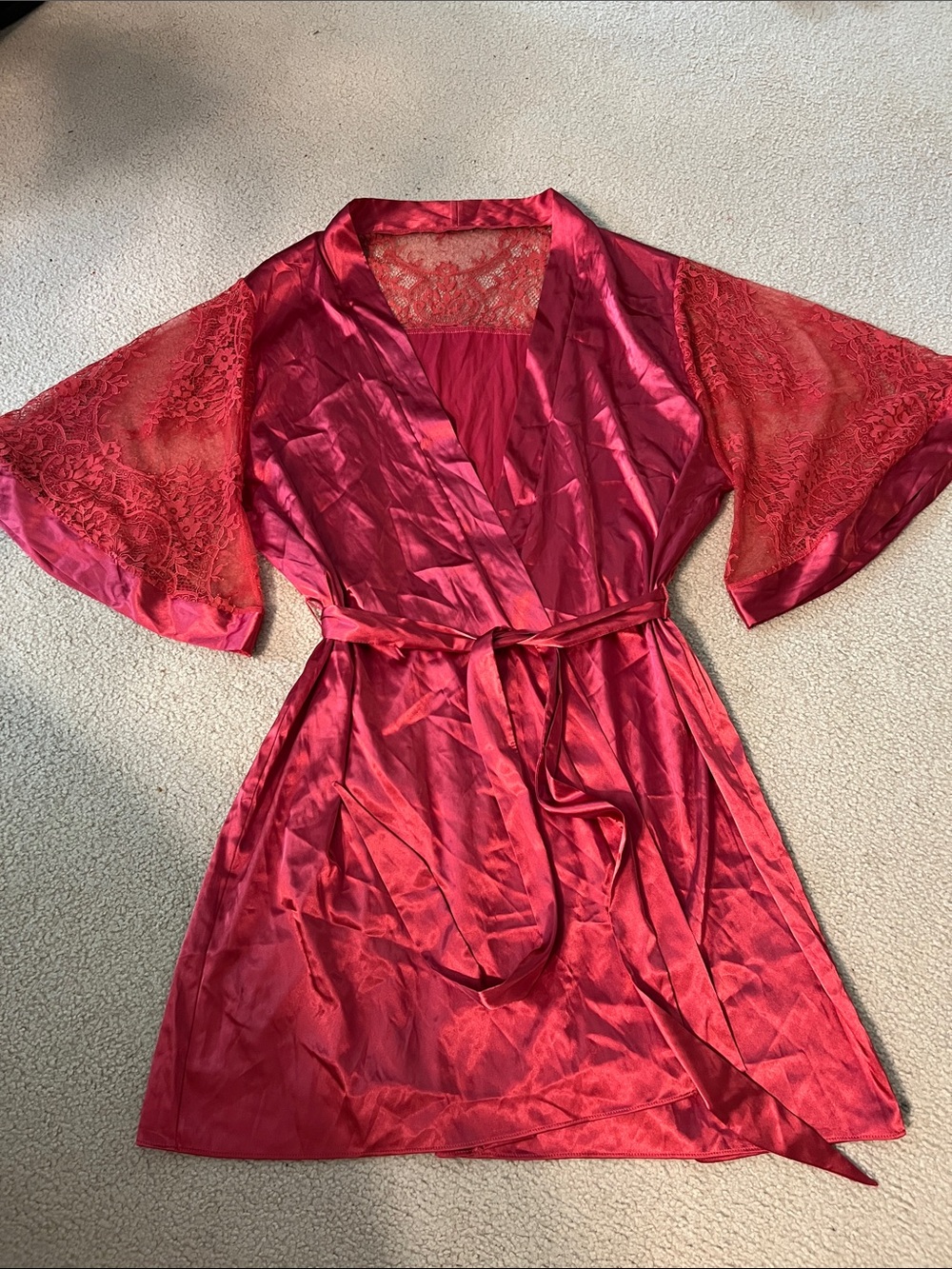 Mentionables Red satin kimono robe EUC